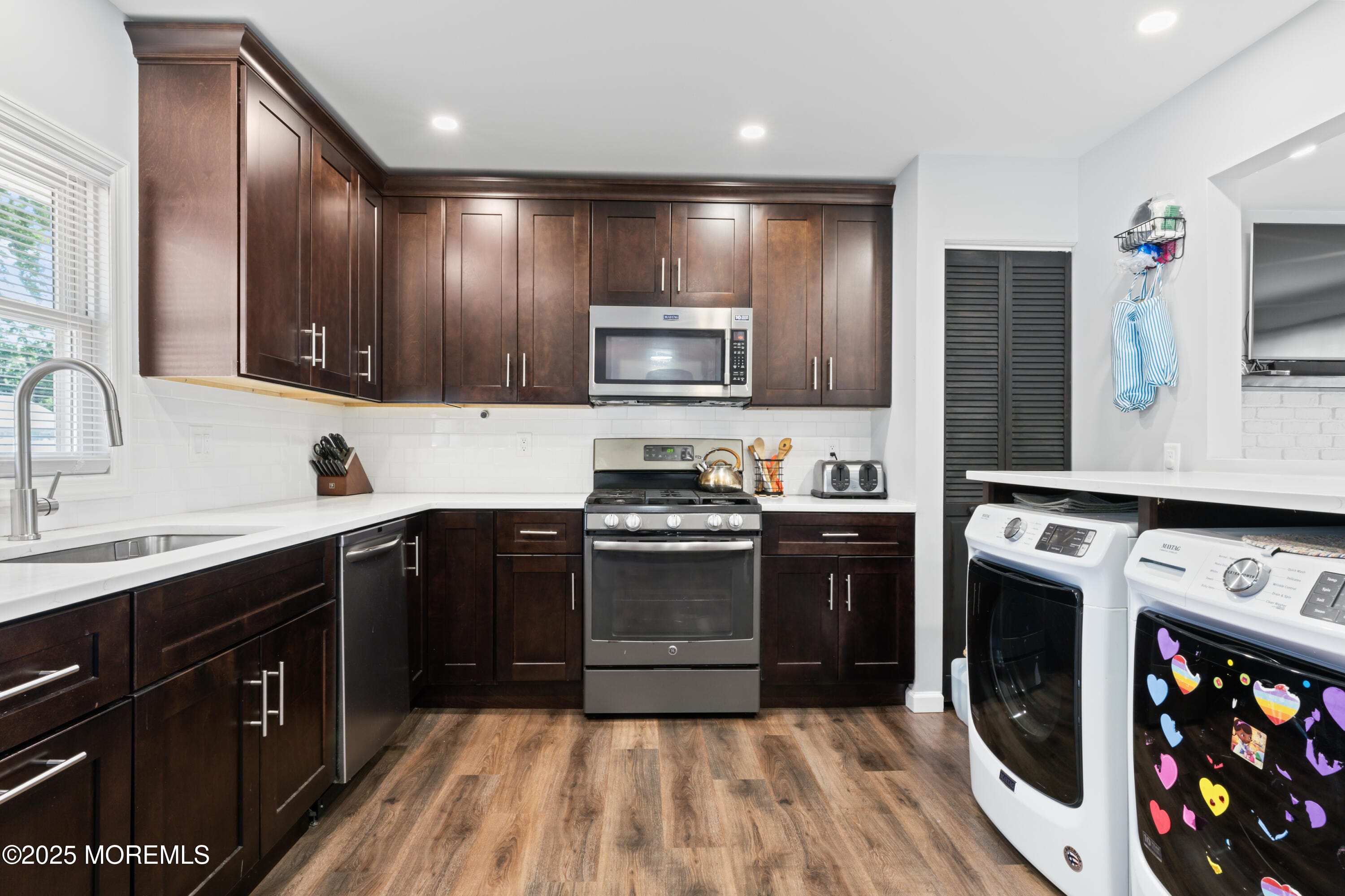 573 Sumner Avenue Image 3