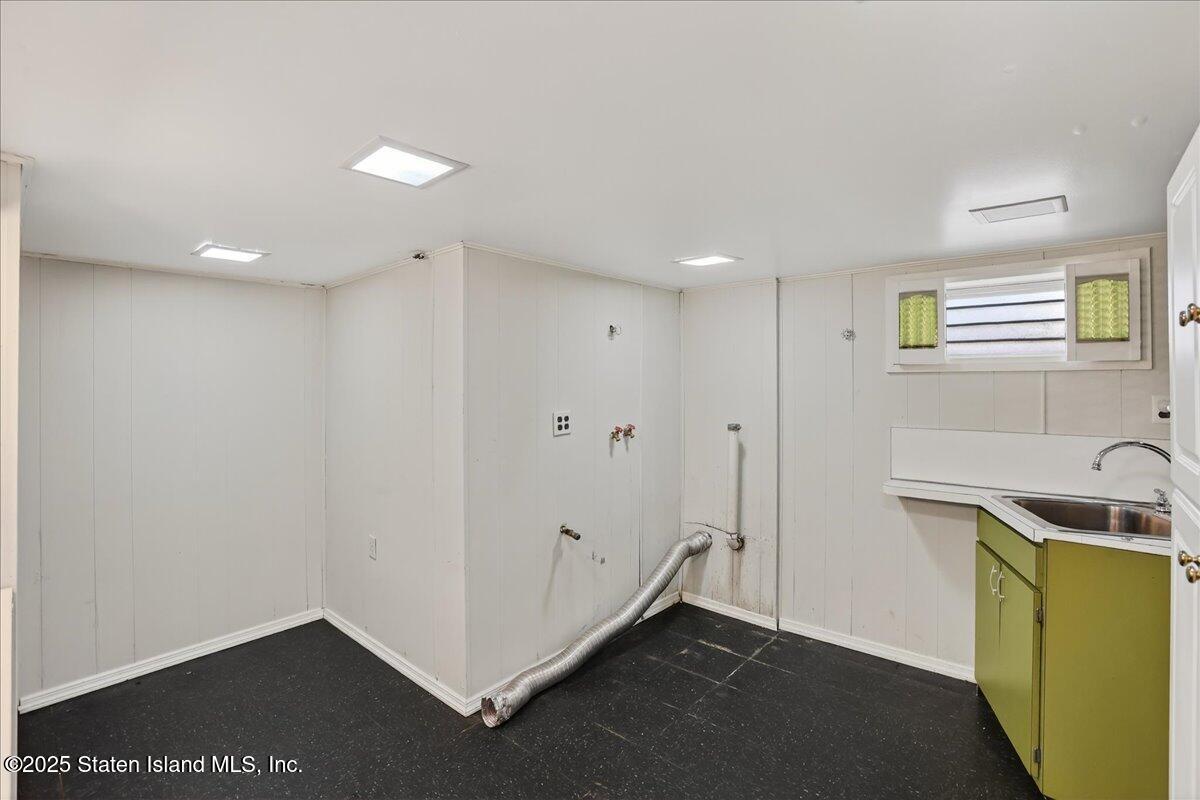 35 Crowell Avenue, Staten Island, NY, 10314 image 22