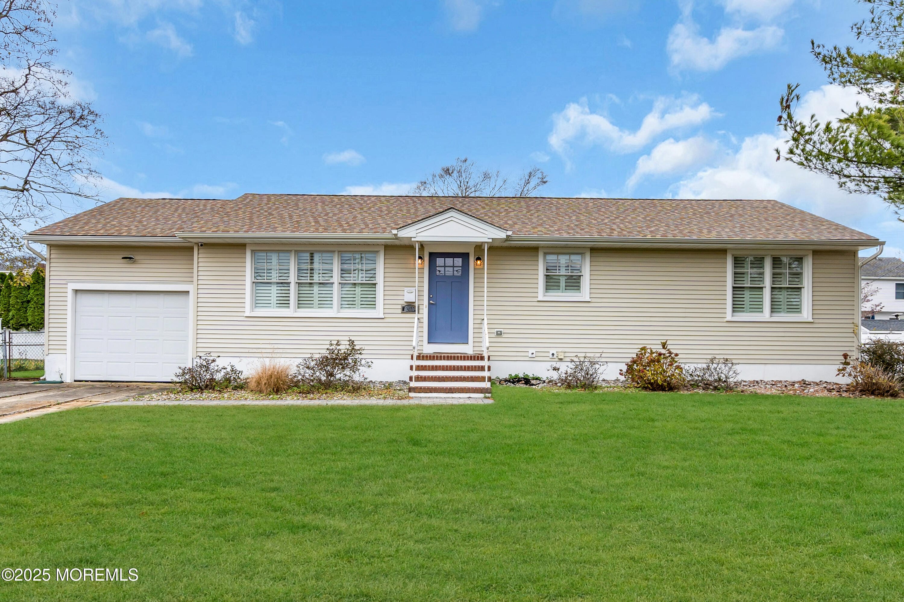 2419 Kipling Avenue Image 2