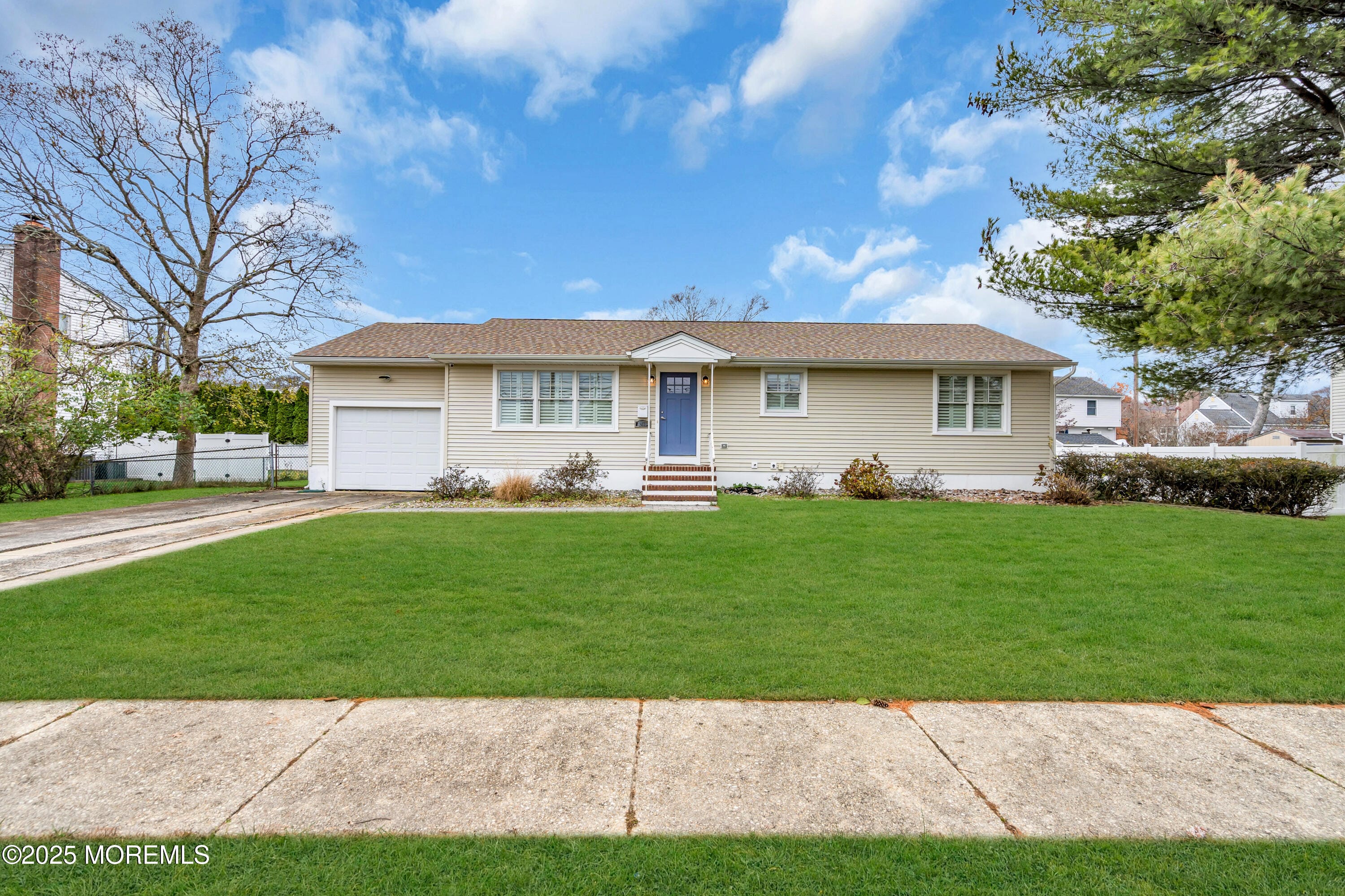 2419 Kipling Avenue Image 5