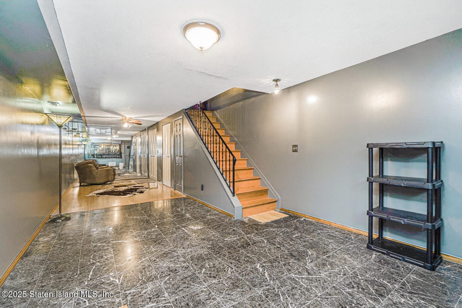 17 Lorraine Loop Image 5