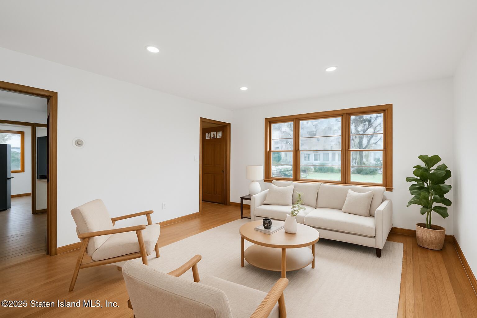 108 Adams Avenue Image 4