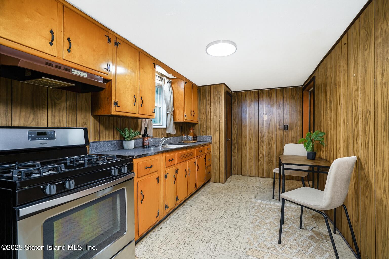 108 Adams Avenue, Staten Island, NY, 10306 image 25