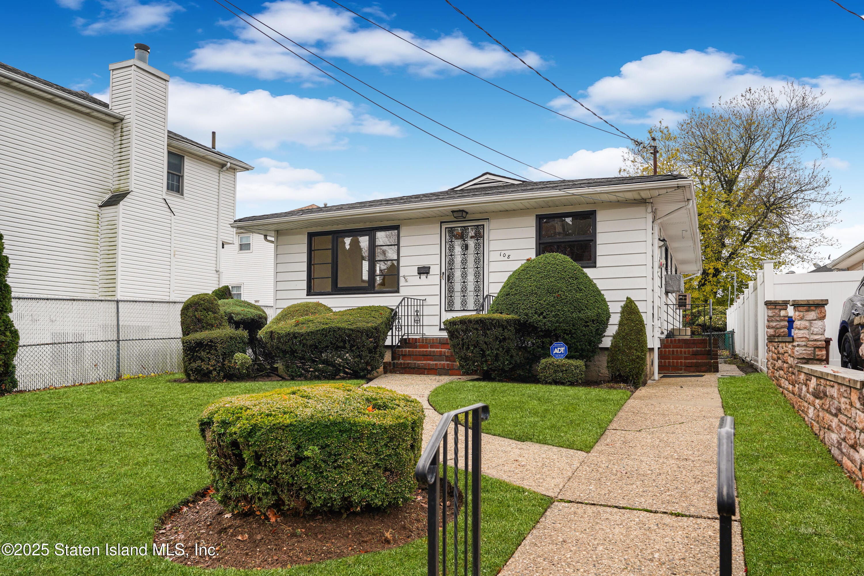 108 Adams Avenue Image 2