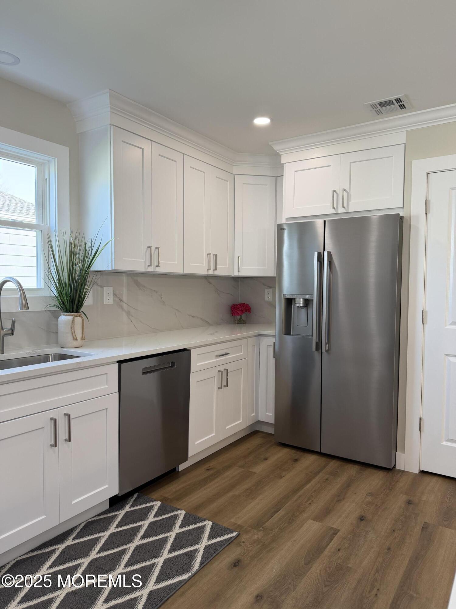 57 Innsbruck Drive Image 5