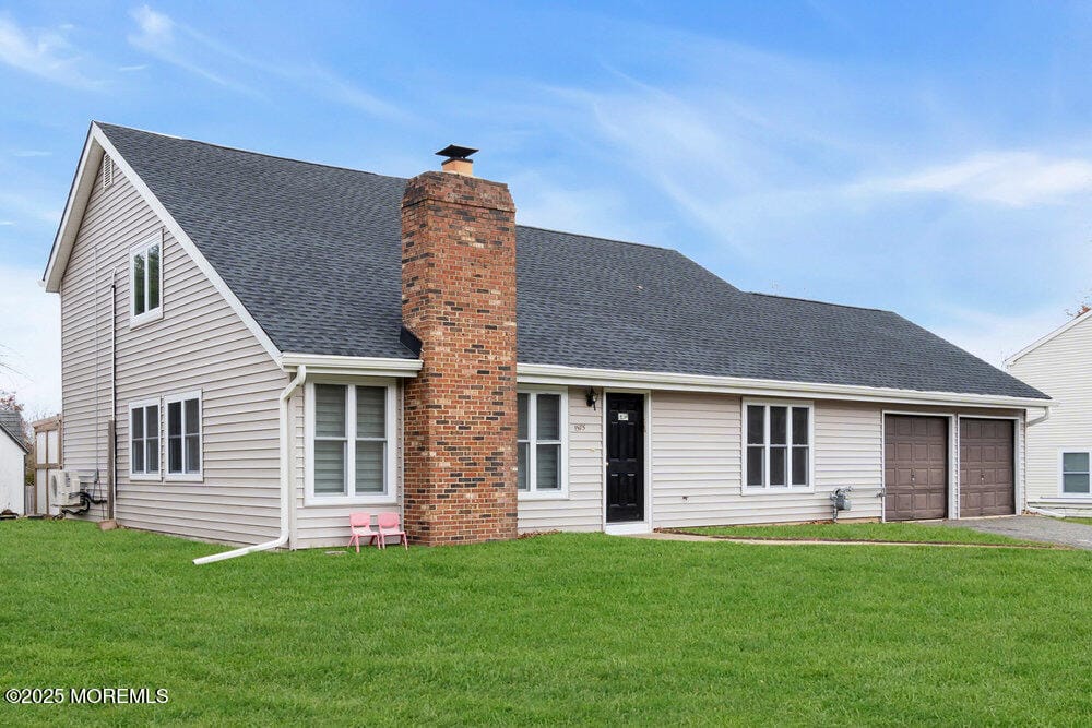 1575 Alamitos Drive Image 2