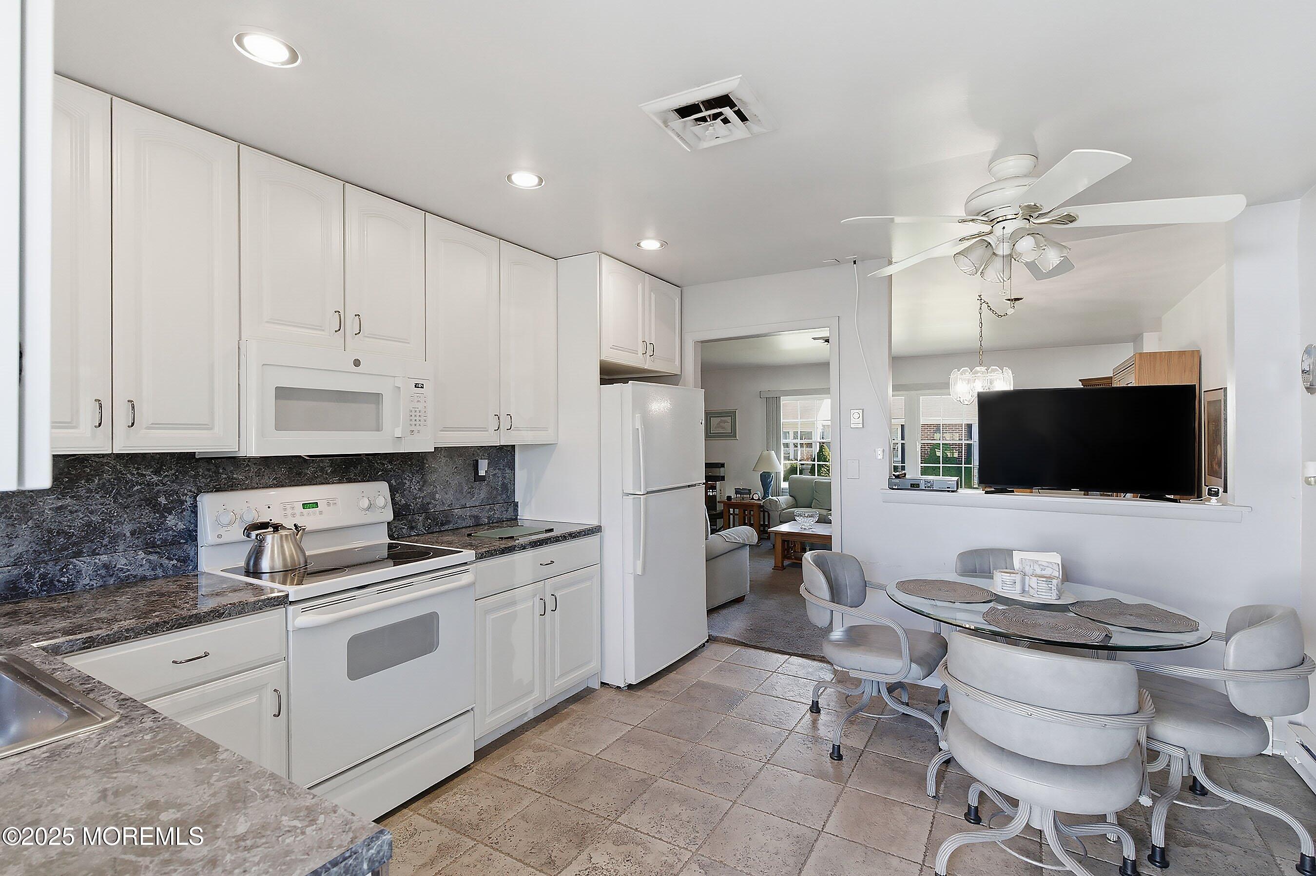 1169B Clydebank Court, Lakewood, NJ, 08701 image 10