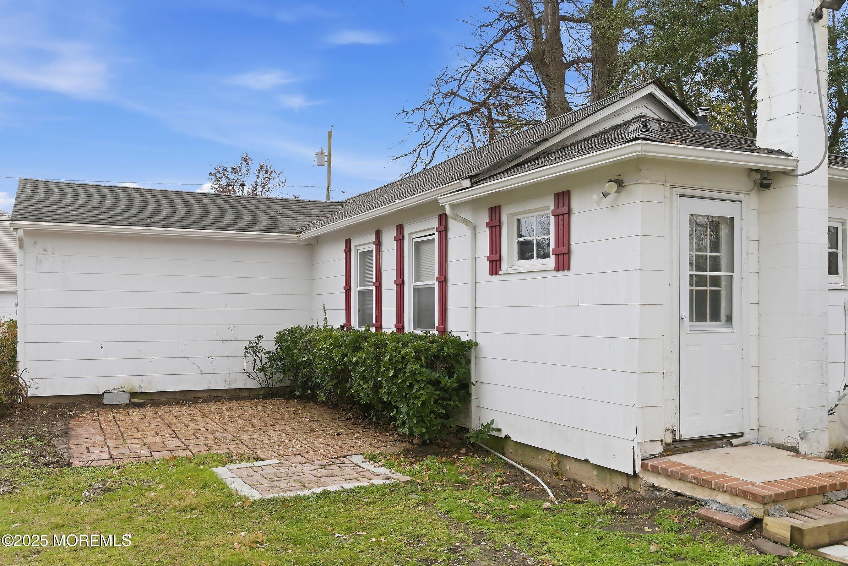 709 Talmadge Avenue, Oakhurst, NJ, 07755 image 15