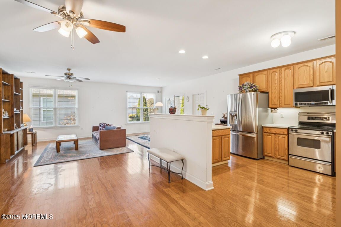 1 Drury Lane Image 4