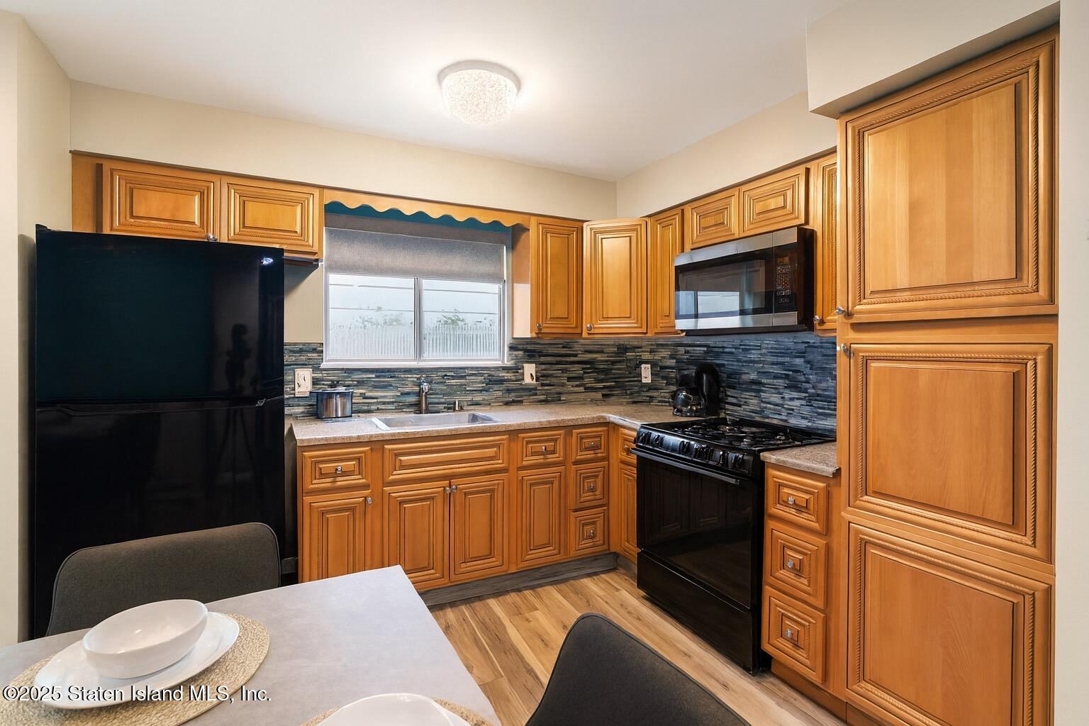 20 Helene Court, Staten Island, NY, 10309 image 17