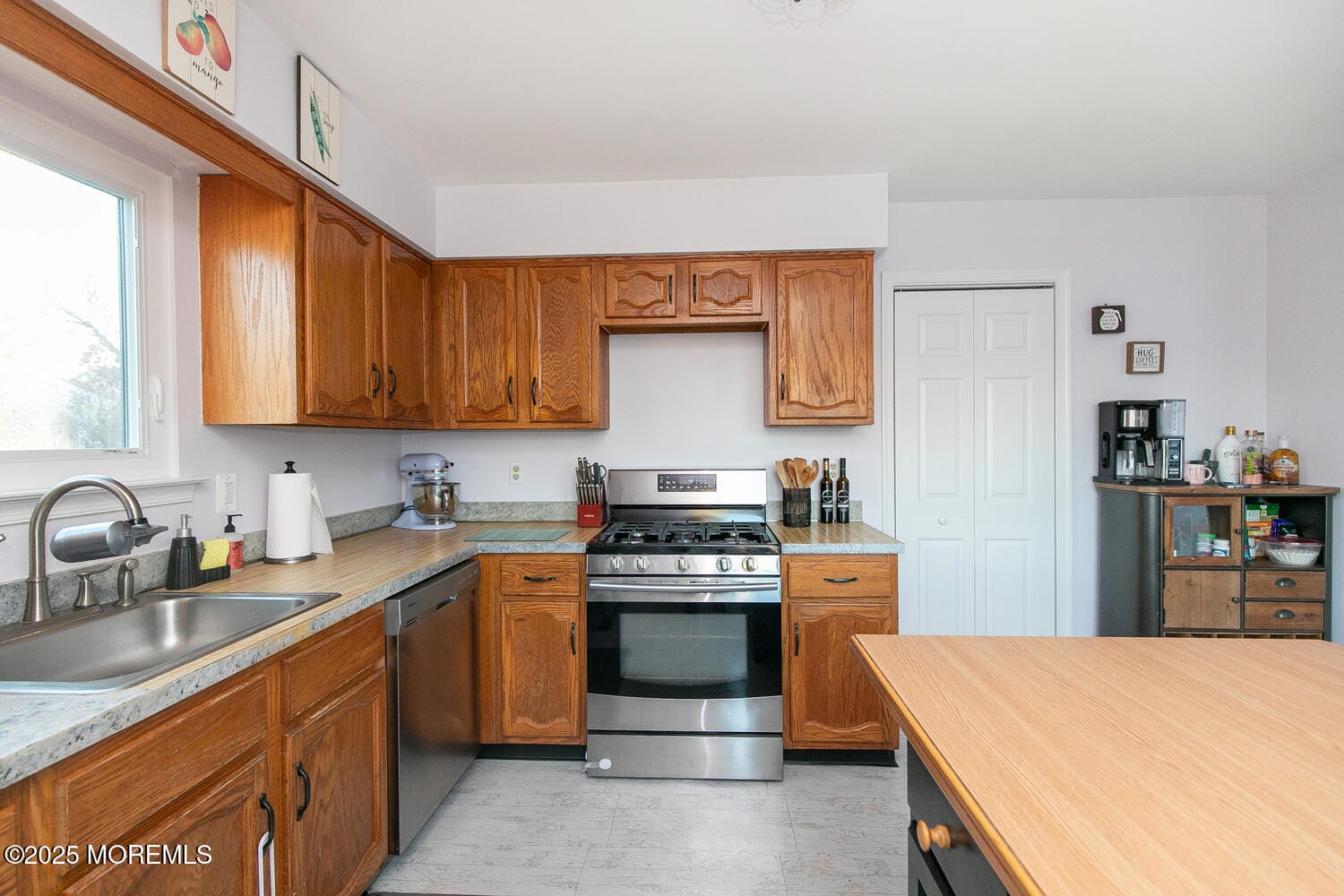 42 Peachstone Road, Howell, NJ, 07731 image 20