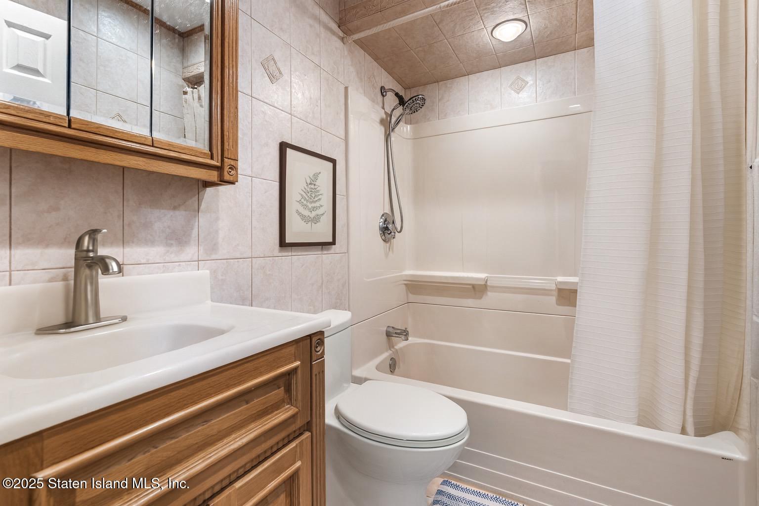 20 Helene Court, Staten Island, NY, 10309 image 25