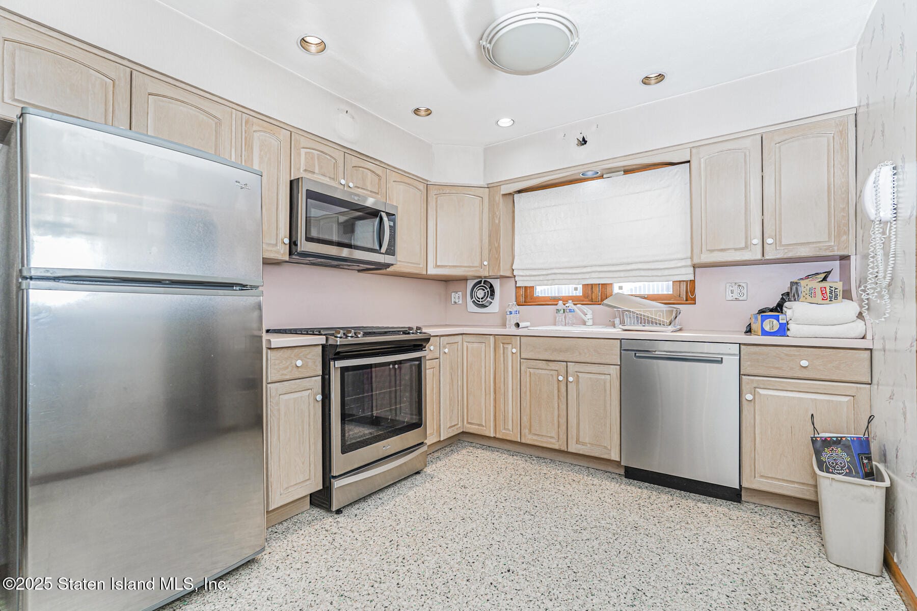 7 Foote Avenue, Staten Island, NY, 10301 image 15