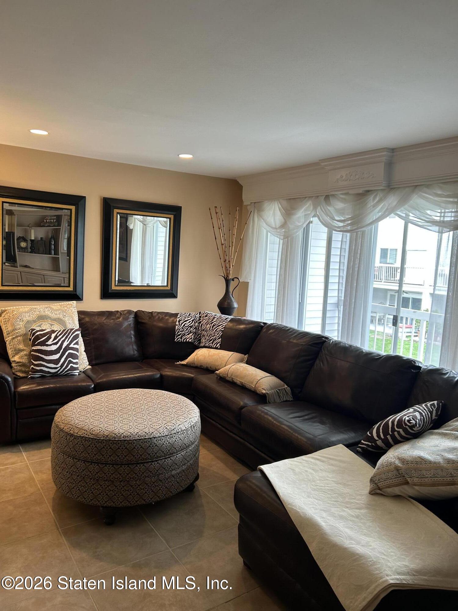 22 Admiralty Loop, Staten Island, NY, 10309 image 7