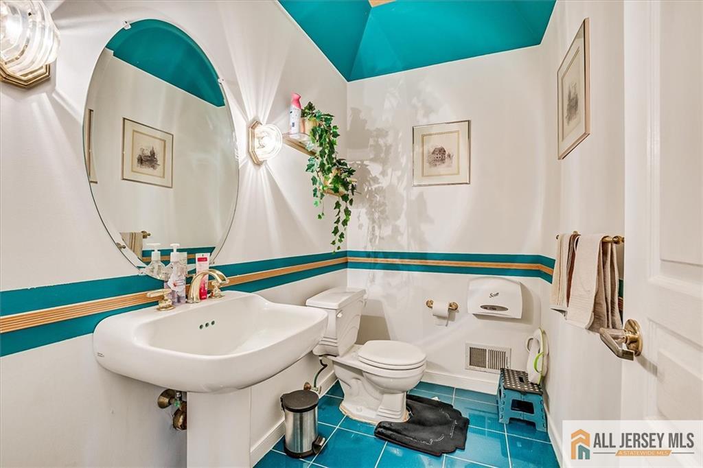 824 Windsor Perrineville Road, East Windsor, NJ, 08520 image 22