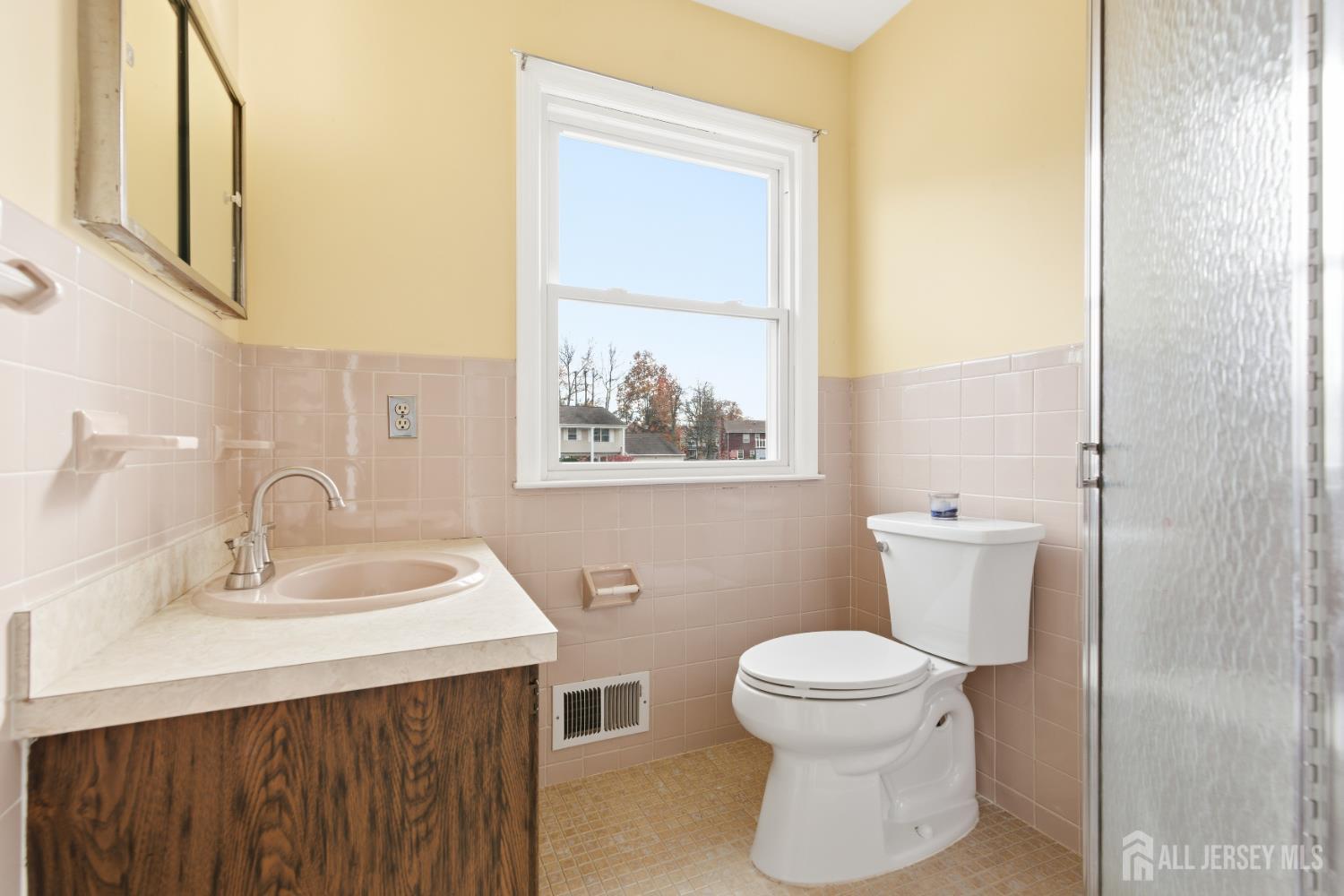 7 Oberlin Court, Edison, NJ, 08820 image 22