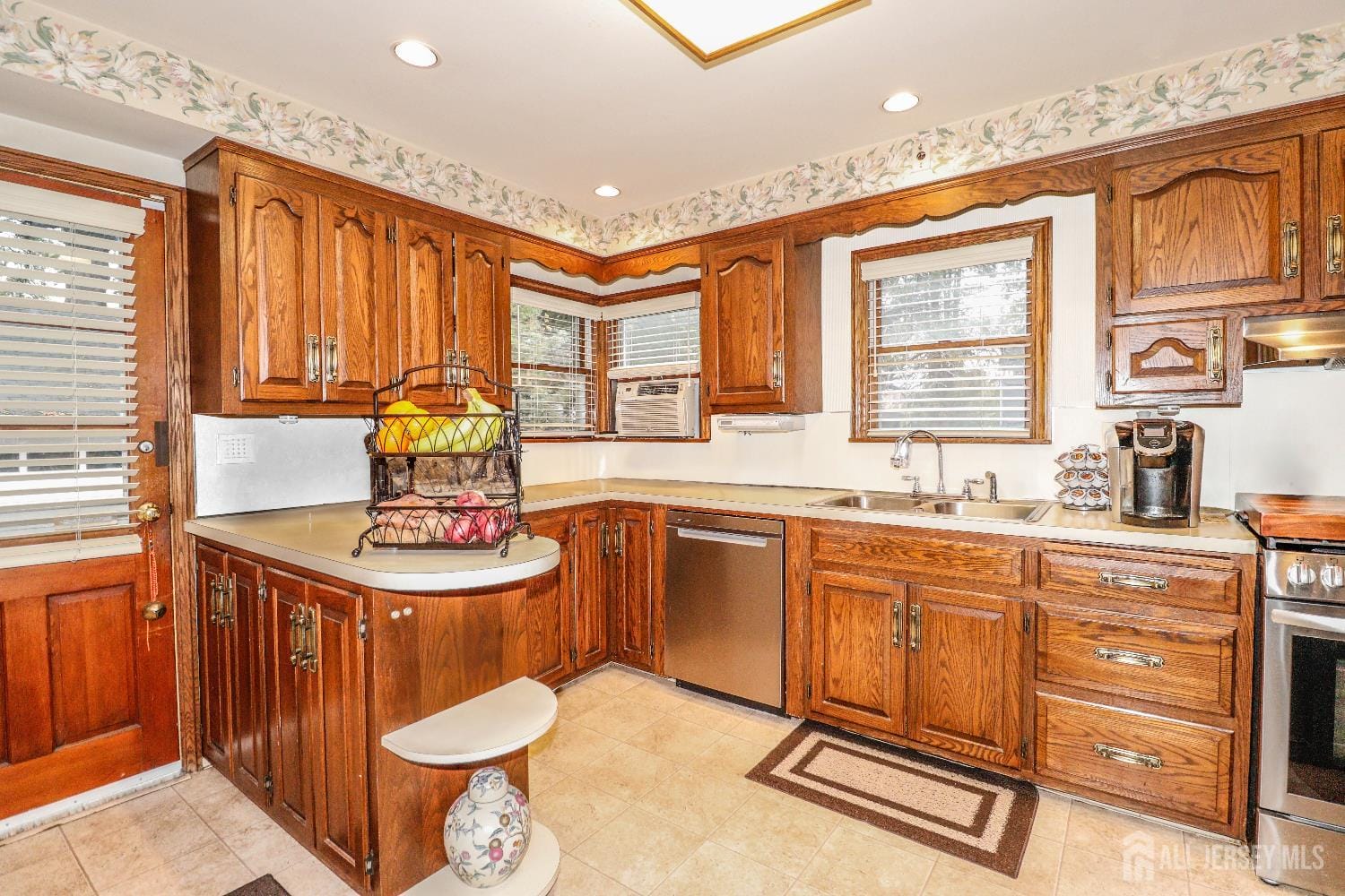 331 W Inman Avenue, Rahway, NJ, 07065 image 12