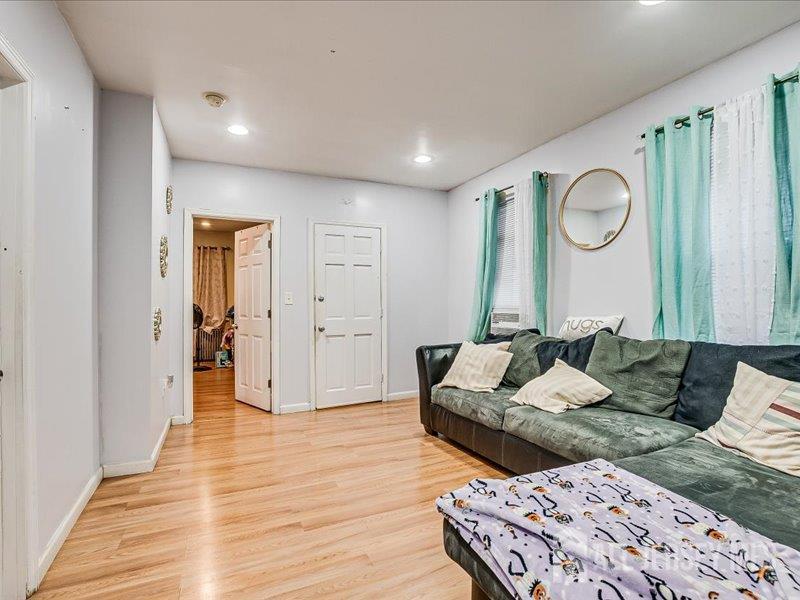 588 Charles Street, Perth Amboy, NJ, 08861 image 25