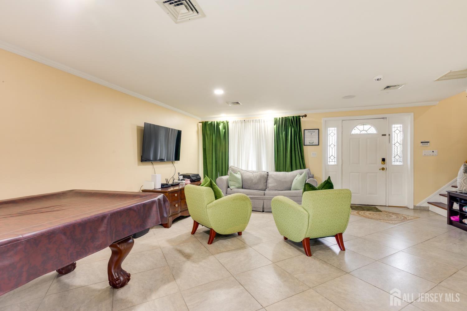 6 Milton Avenue, East Brunswick, NJ, 08816 image 13