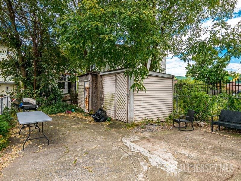 588 Charles Street, Perth Amboy, NJ, 08861 image 35