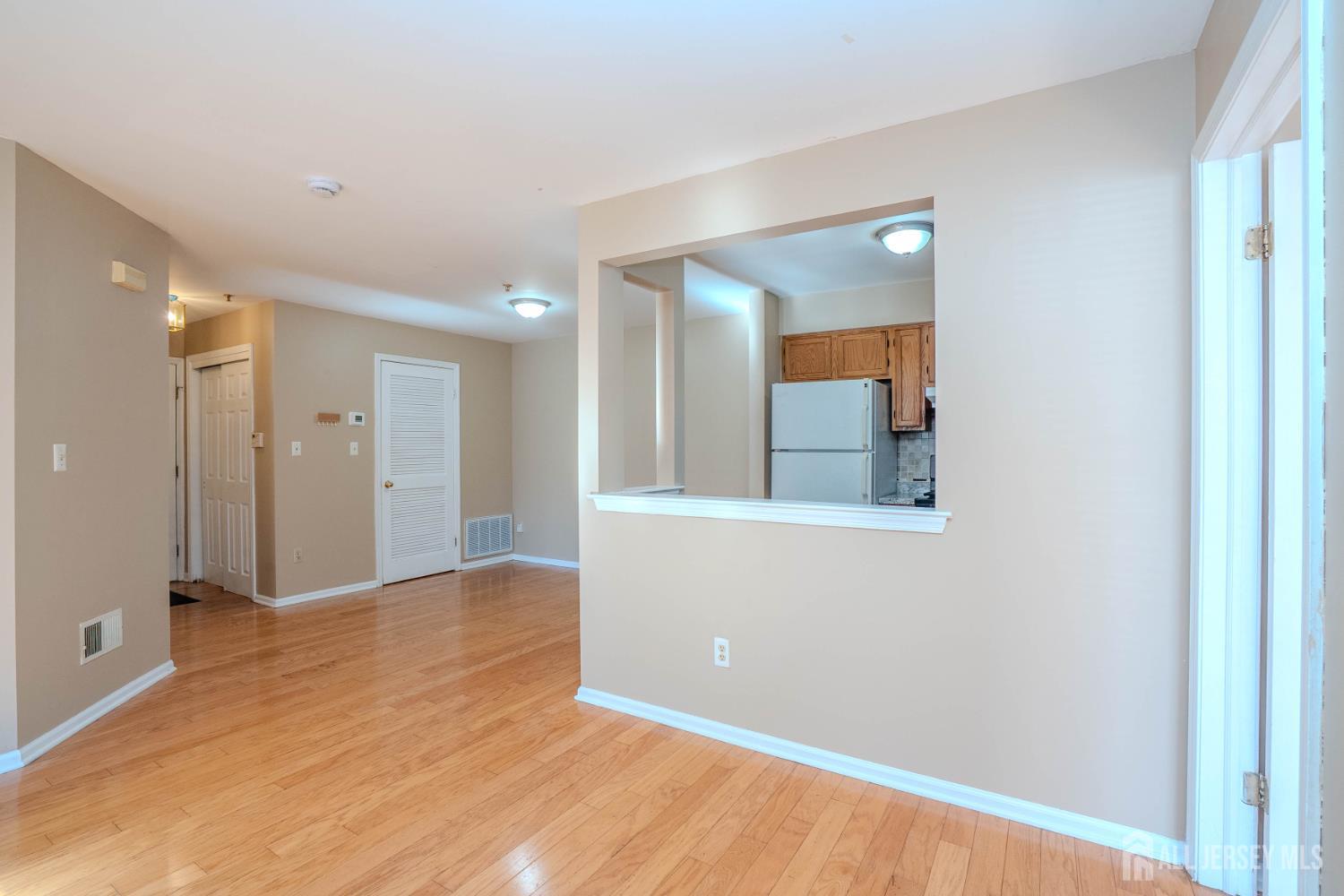 513 Waterford Drive, Edison, NJ, 08817 image 6