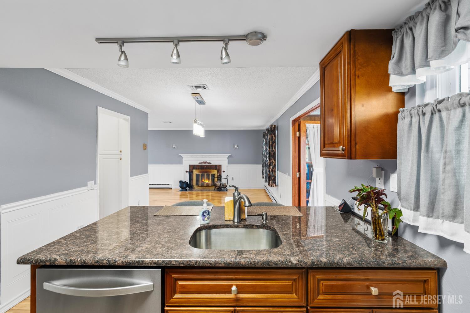 52 Juniper Plaza a, Monroe, NJ, 08831 image 13