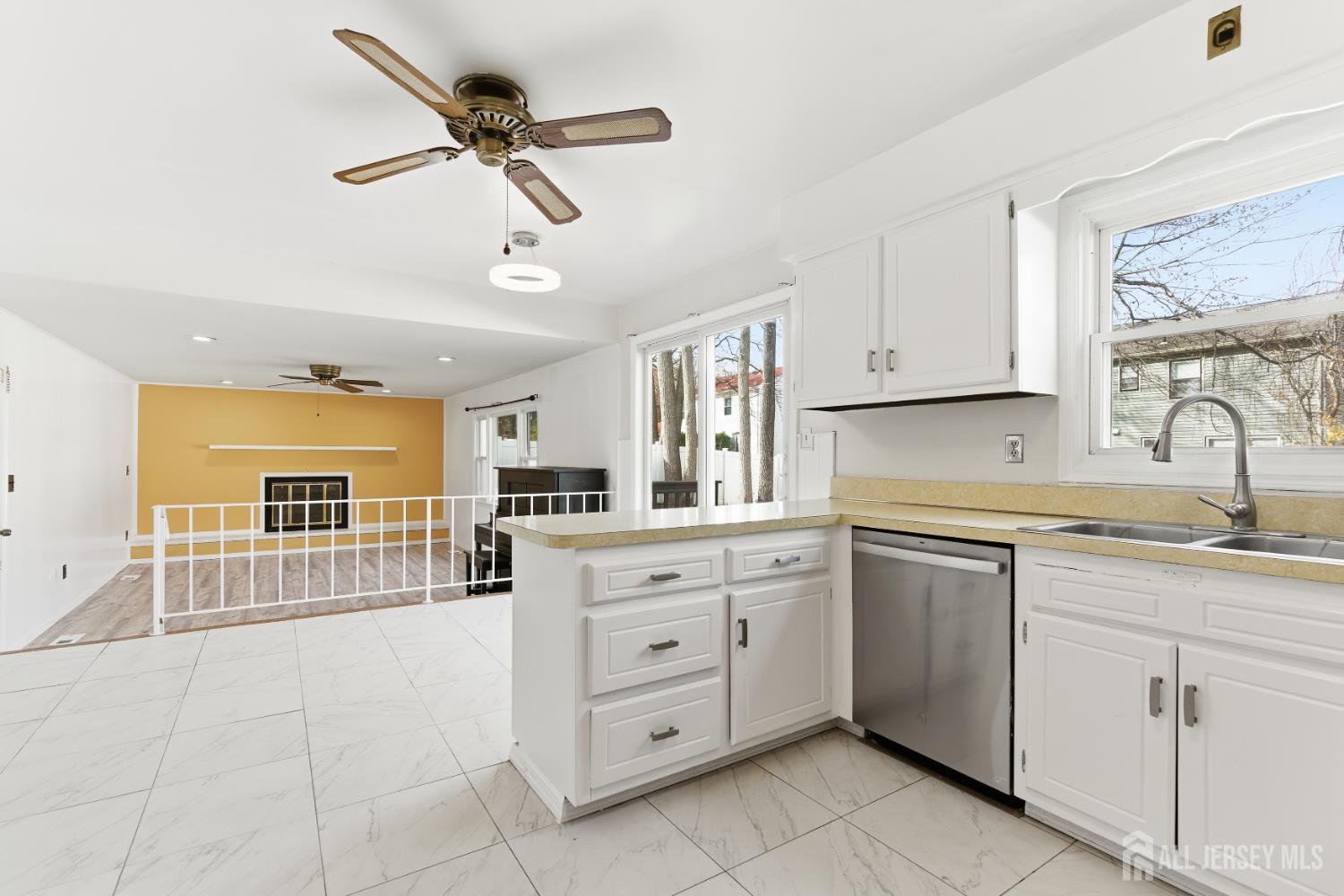 7 Oberlin Court, Edison, NJ, 08820 image 13