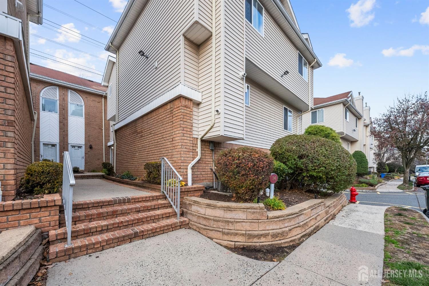 1405 Madaline Drive Image 5