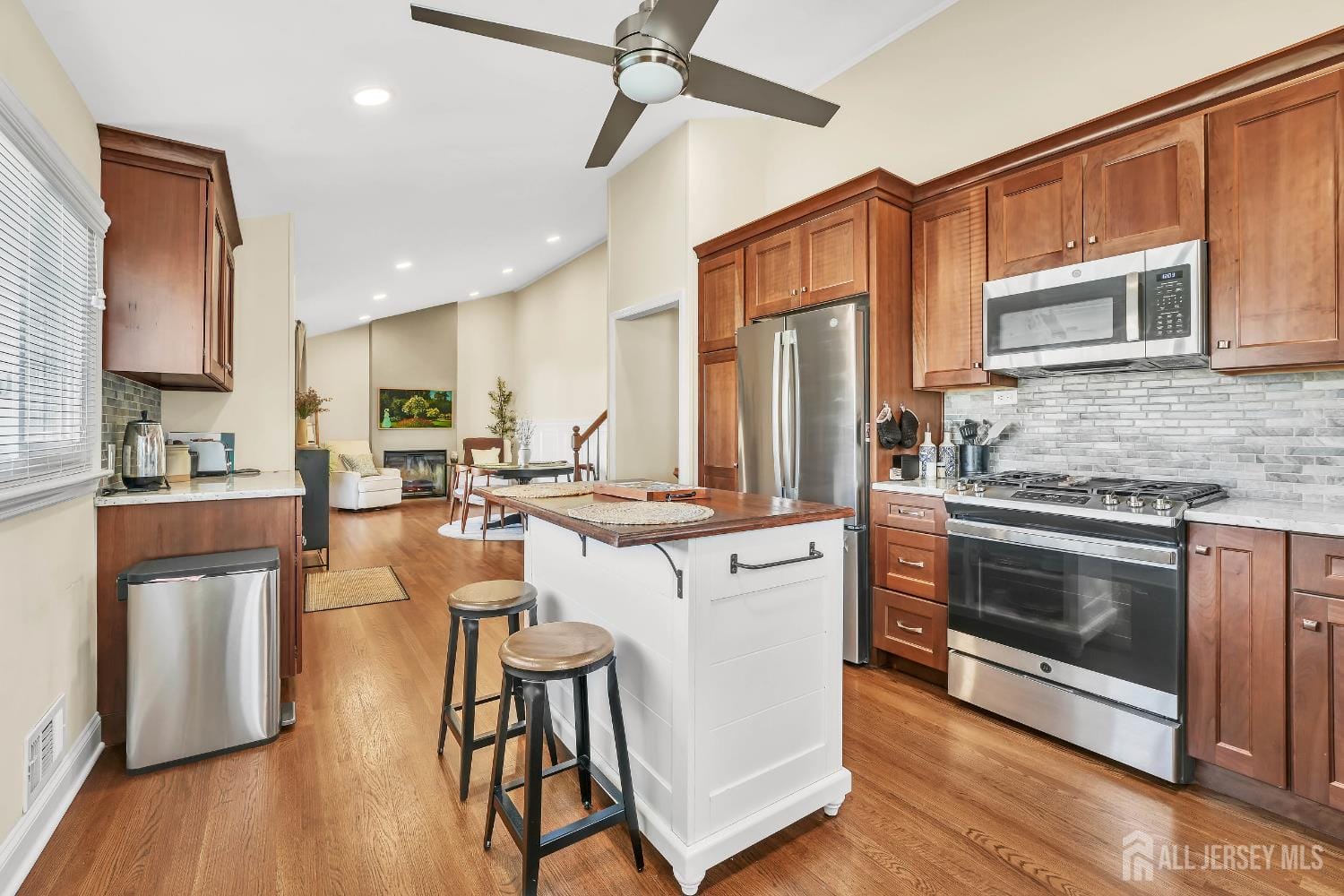 99 Cameo Place Image 4