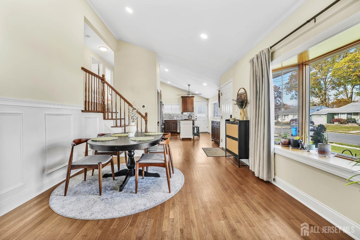 99 Cameo Place Image 3