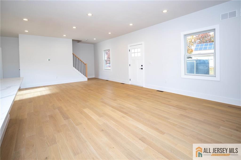 39 Lowell Street, Iselin, NJ, 08830 image 12