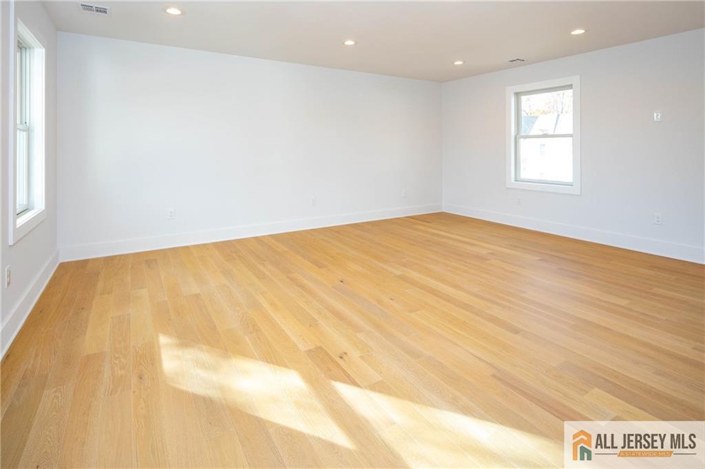 39 Lowell Street, Iselin, NJ, 08830 image 17