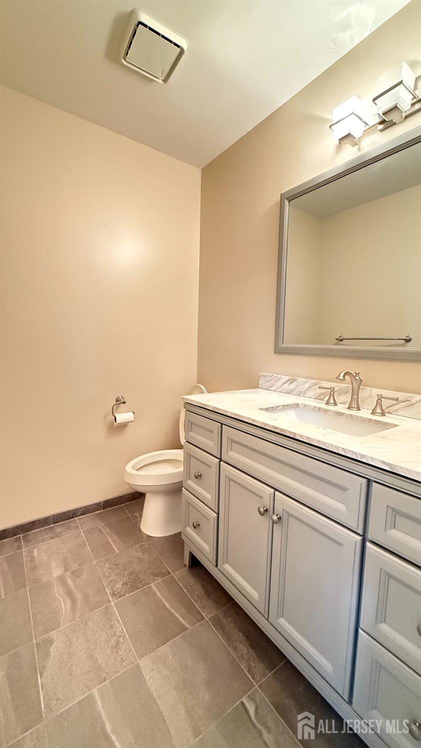 58 CANTERBURY Circle, Franklin, NJ, 08873 image 23