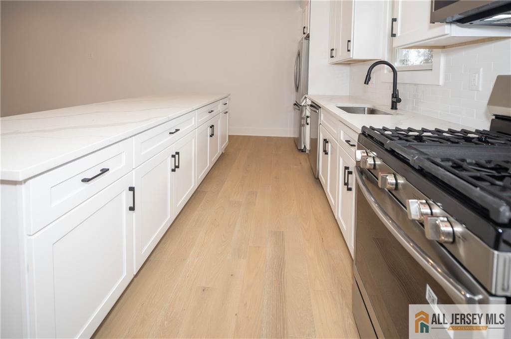 39 Lowell Street, Iselin, NJ, 08830 image 8