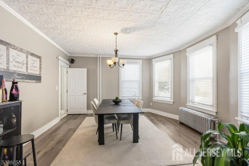 106 W Gibbons Street Image 3