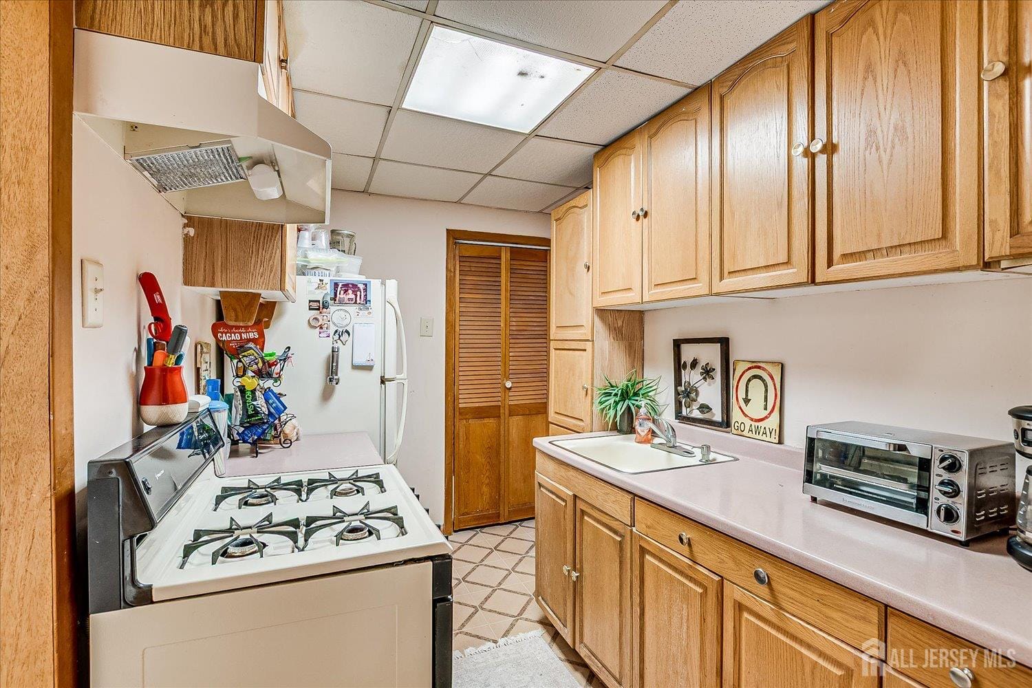 450 Crows Mill Road, Fords, NJ, 08863 image 11