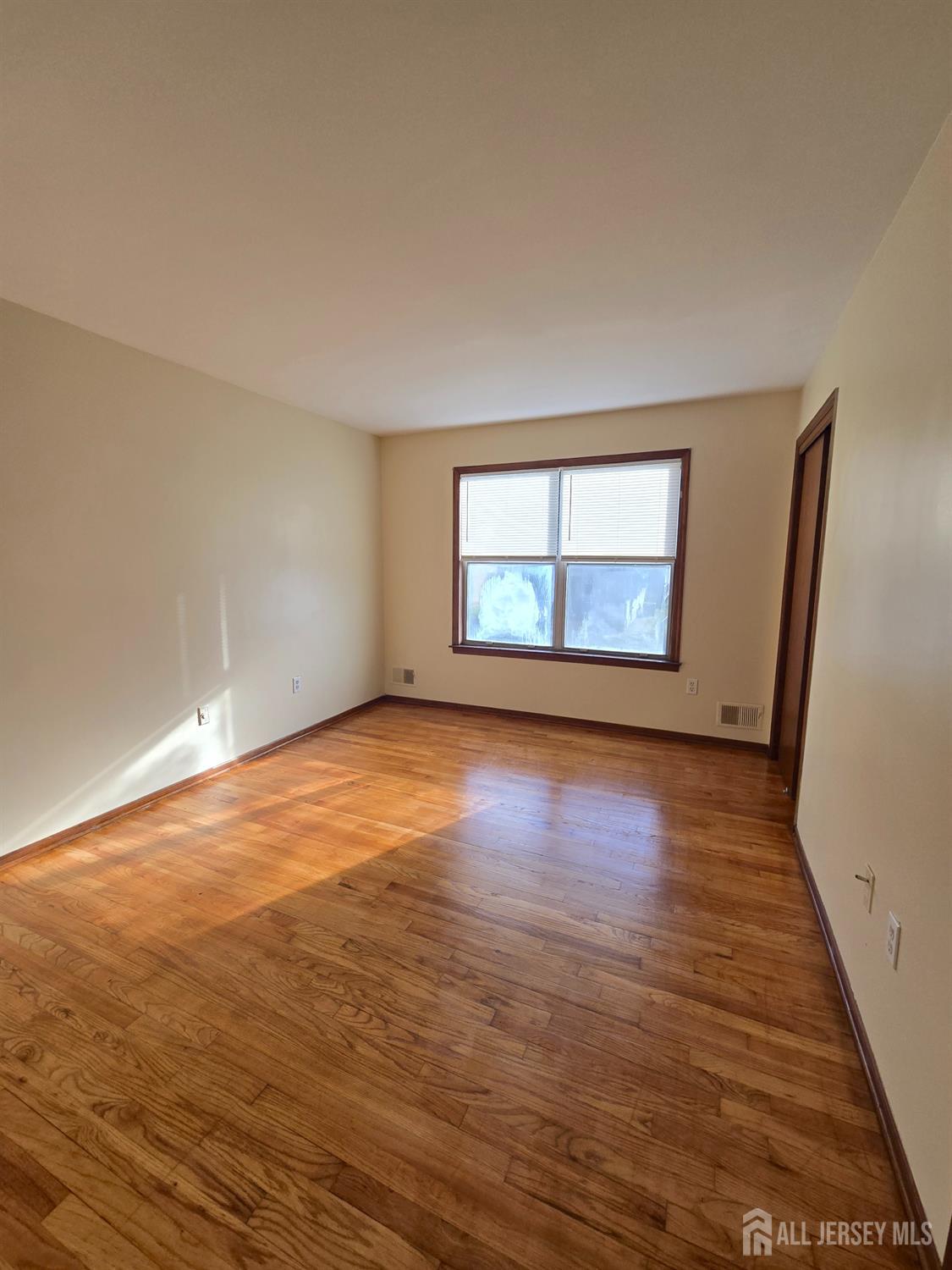 975-A & B Bergen Avenue, North Brunswick, NJ, 08902 image 44