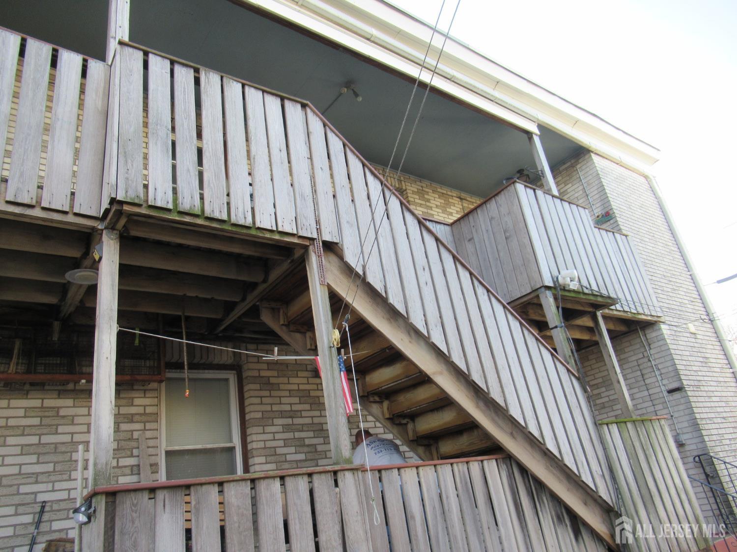 82 Pulaski Avenue, Carteret, NJ, 07008 image 24