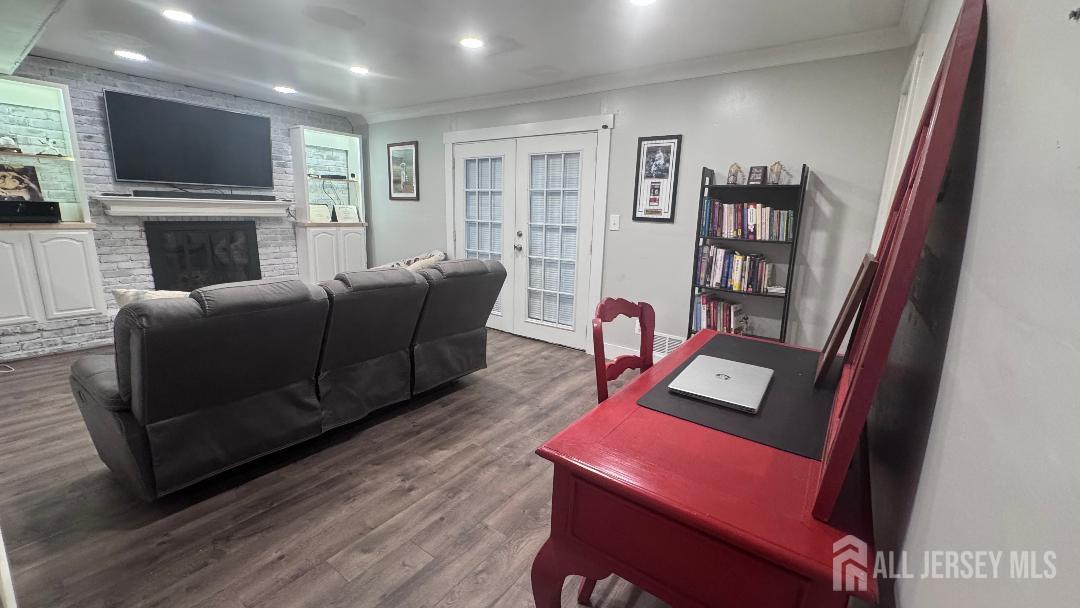 6 Tracey Drive, Milltown, NJ, 08850 image 12