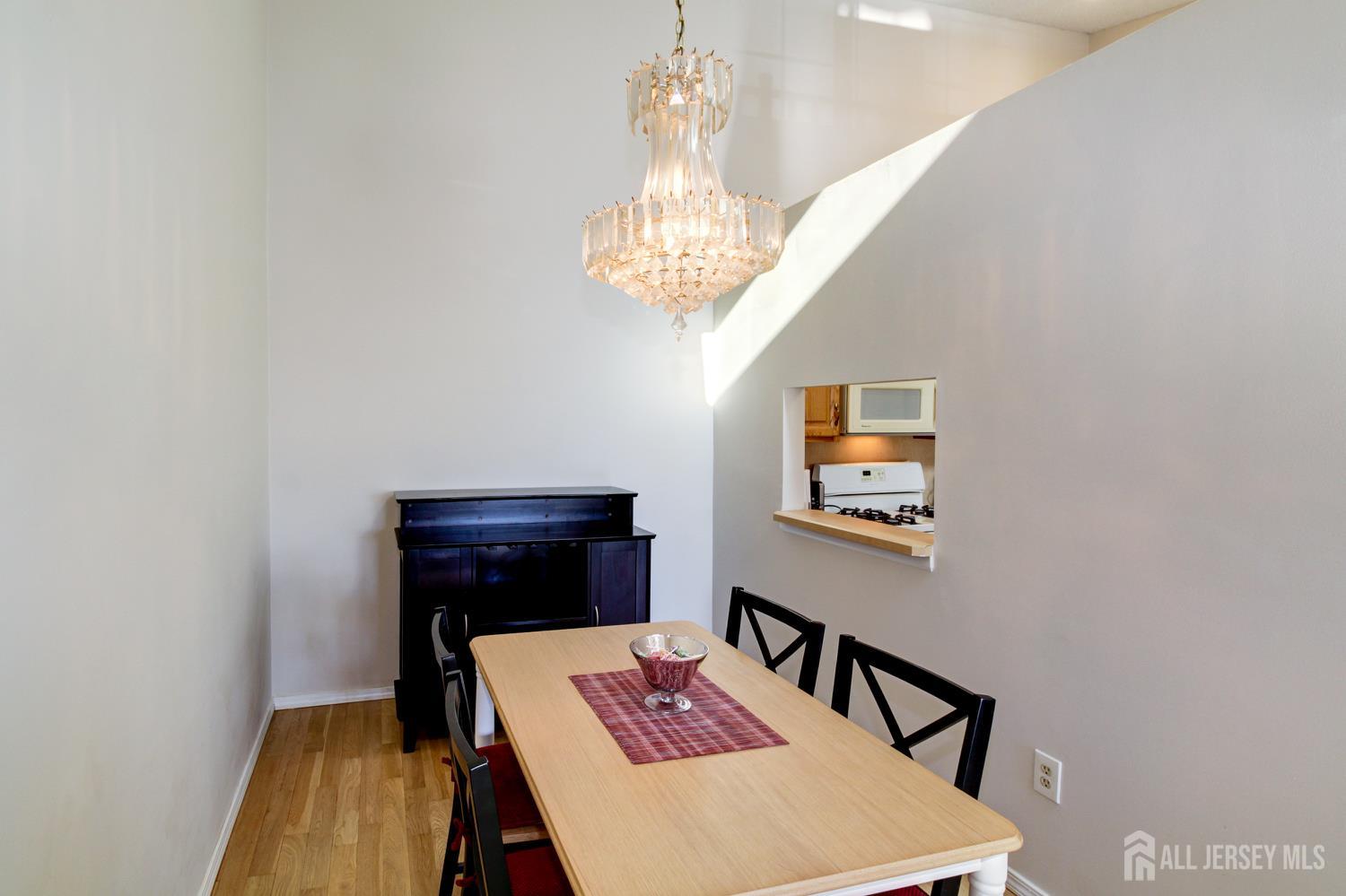 318 Wimbeldon Court, North Brunswick, NJ, 08902 image 6