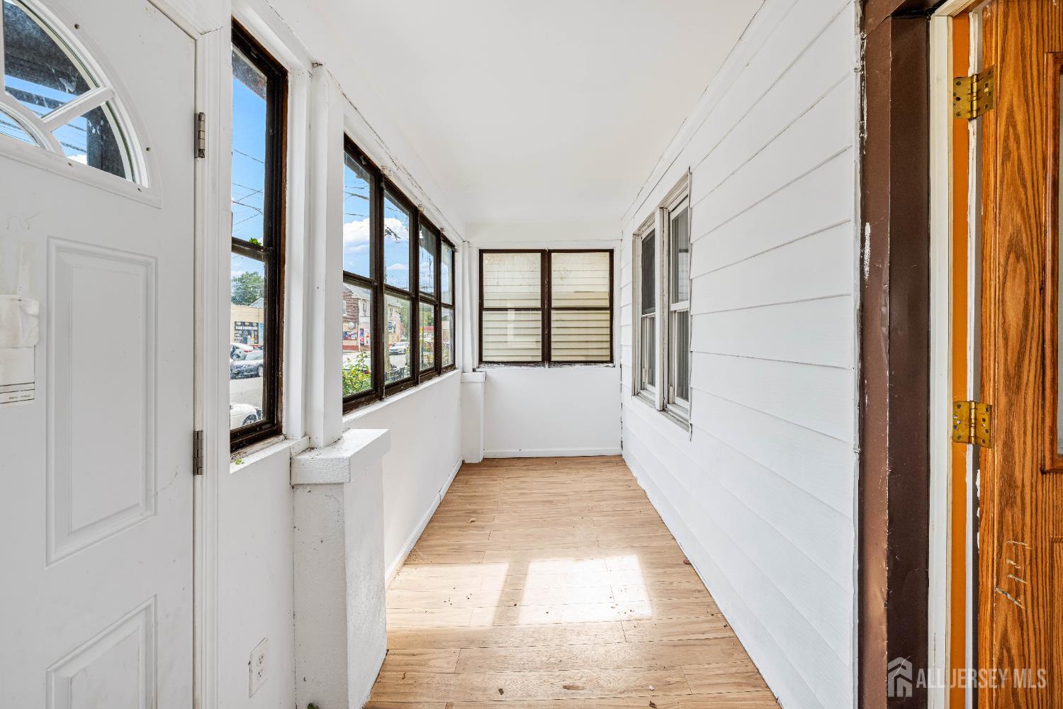 18 N Talmadge Street Image 3