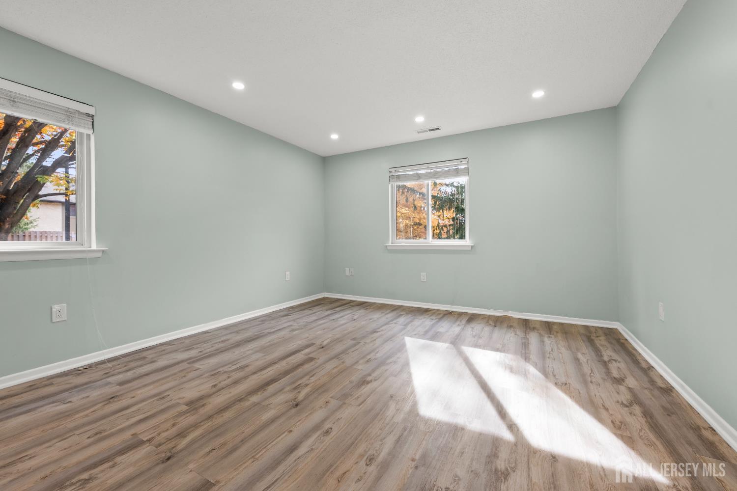 7703 Tamarron Drive, Plainsboro, NJ, 08536 image 16