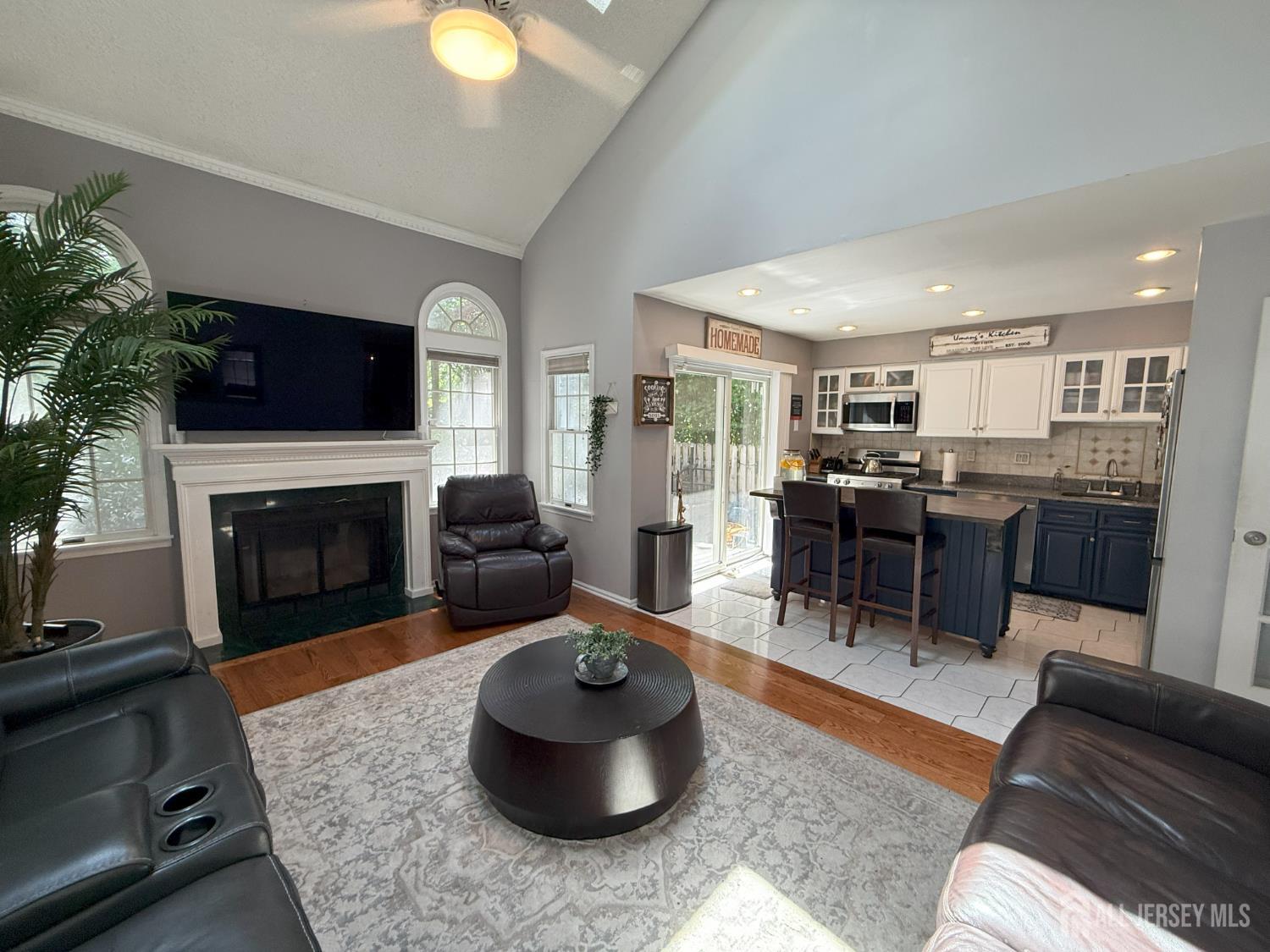 37 Dorchester Drive, East Brunswick, NJ, 08816 image 18