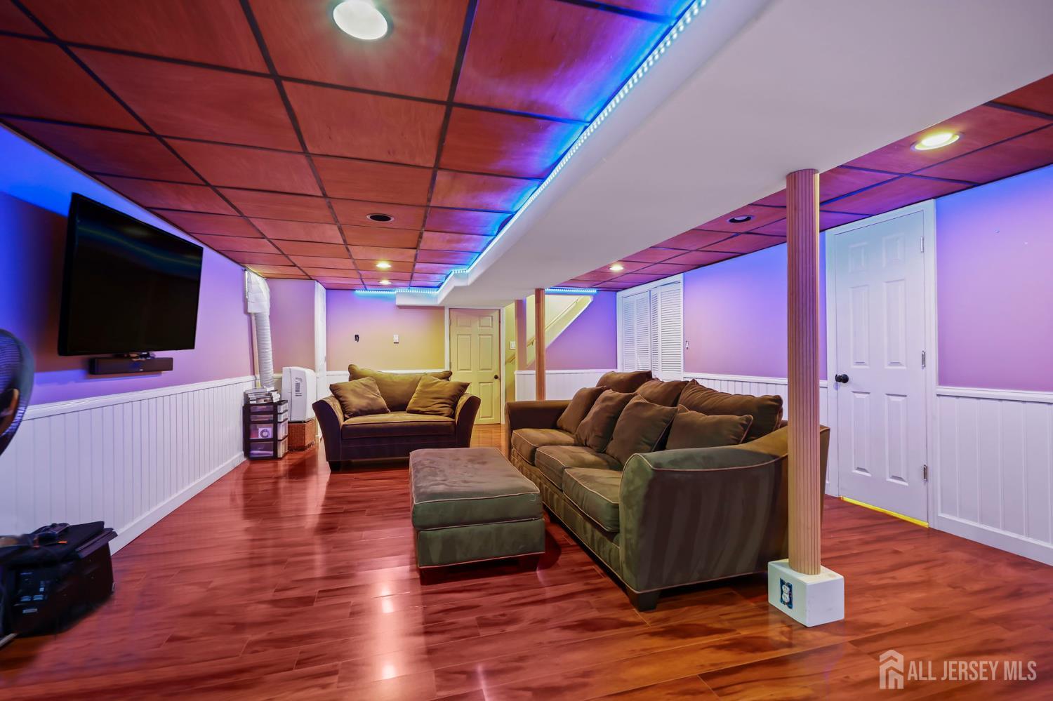 7 Lake Avenue, Helmetta, NJ, 08828 image 32