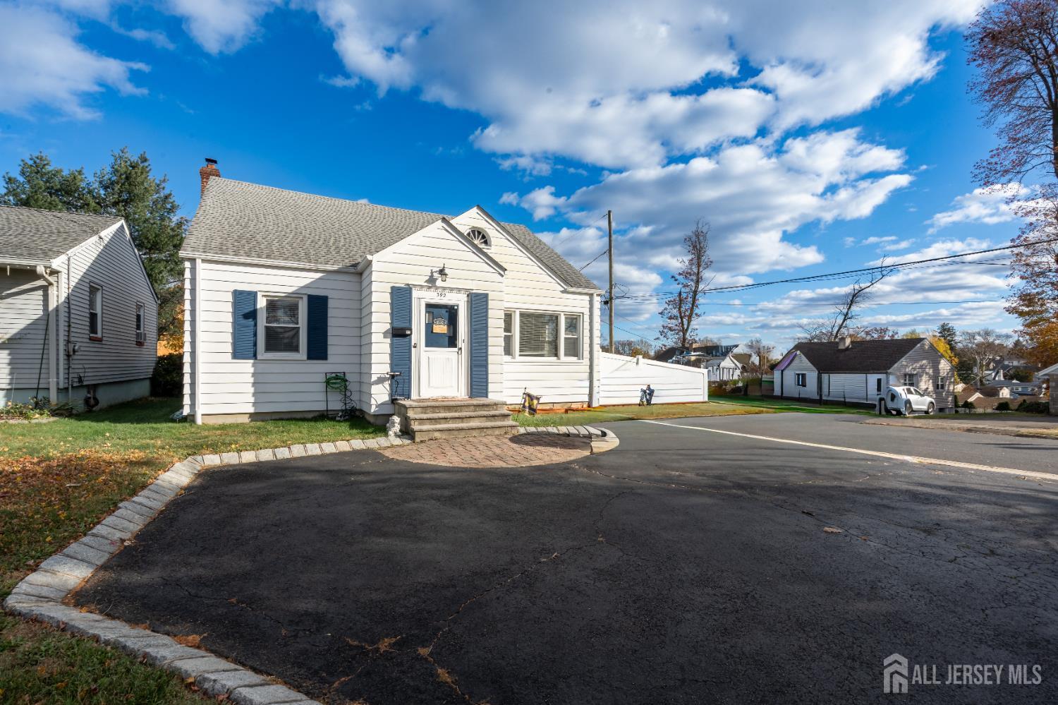 392 Old Bridge Turnpike Image 3