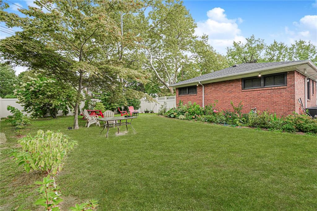 4 Brentwood Avenue, Staten  Island, New York, 10301 image 29