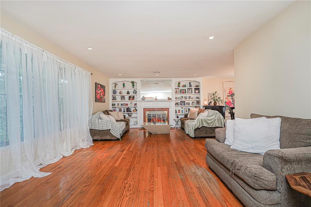 4 Brentwood Avenue, Staten  Island, New York, 10301 image 6