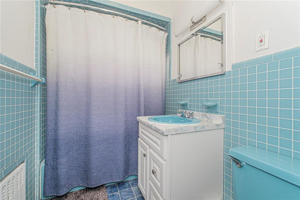 58-62 University Place, Staten  Island, New York, 10301 image 11