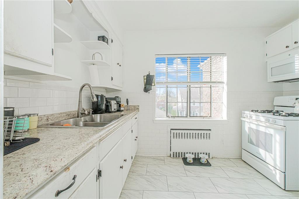 58-62 University Place, Staten  Island, New York, 10301 image 41