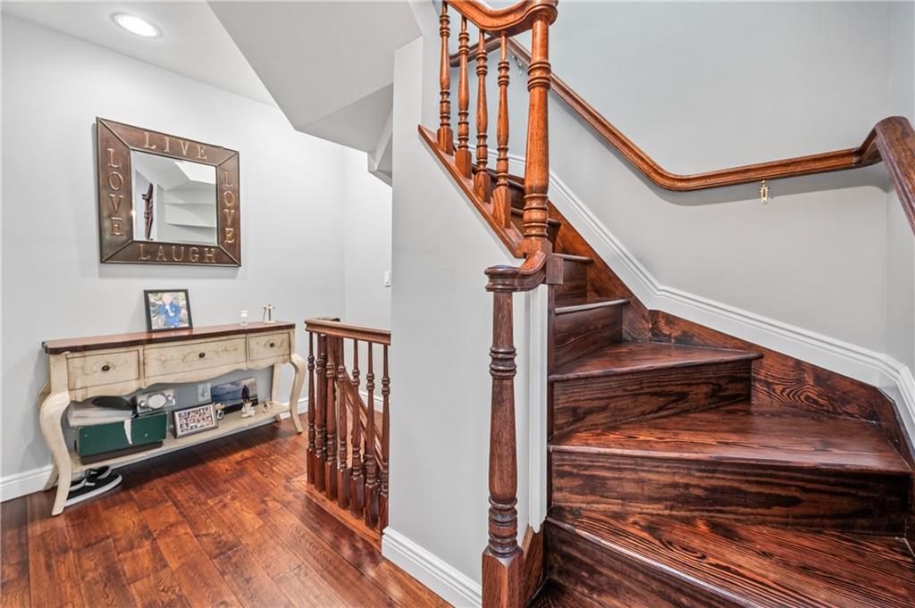 453 North Railroad Avenue, Staten  Island, New York, 10304 image 15